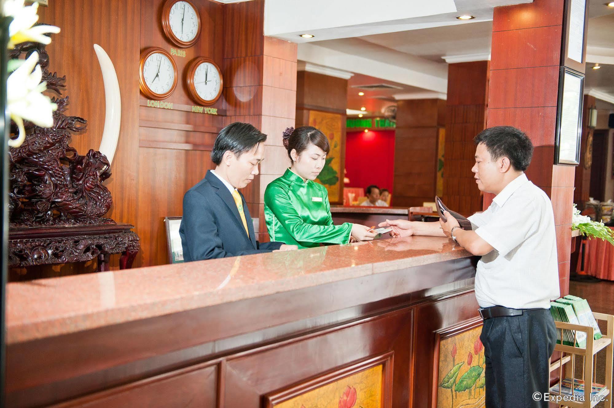 Muong Thanh Vinh Hotel מראה חיצוני תמונה